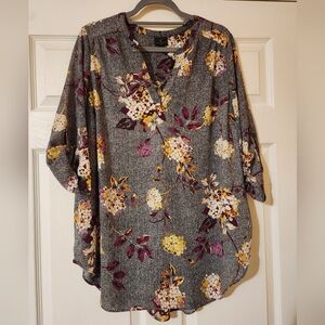 Worthington Woman Floral Gray Women's Top